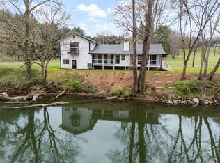 284 Smokeford Rd, Murphy, NC 28906
