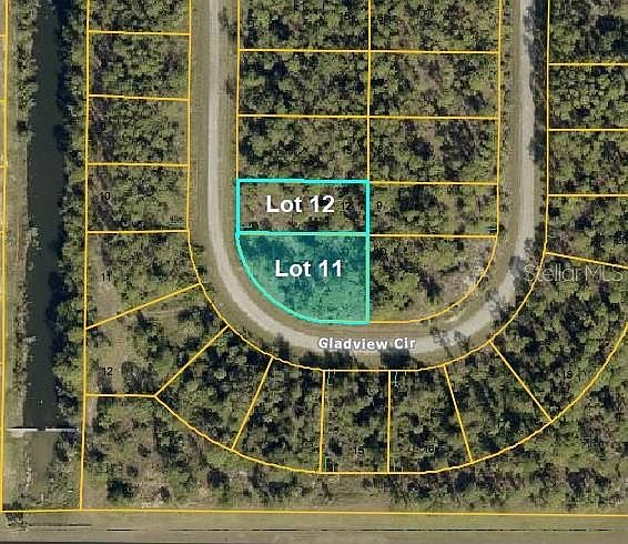 1st image of 11 Gladview Cir