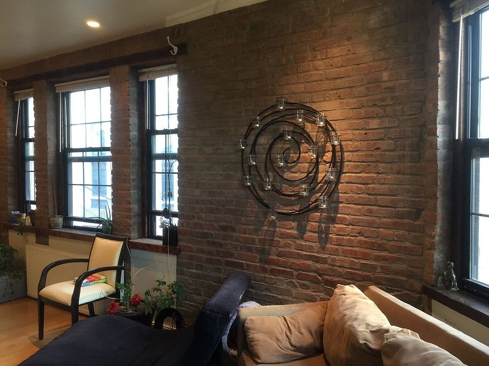 1st image of 3001 39th Ave #2