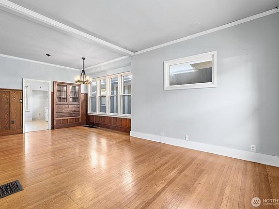 5th image of 1721 3rd Avenue N
