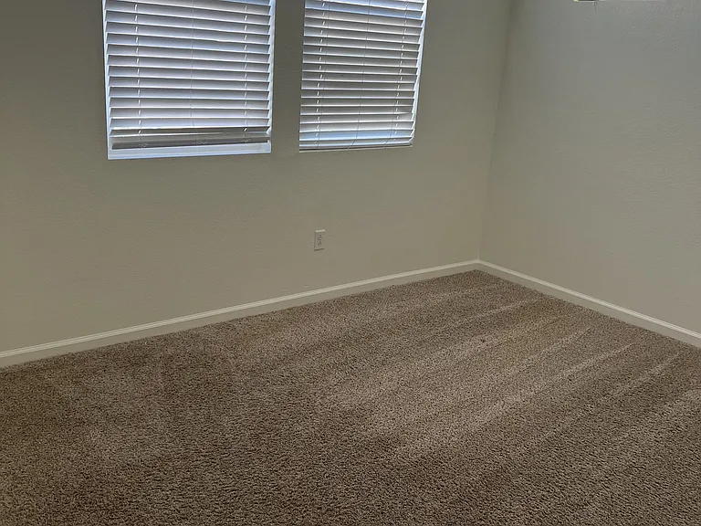 3911 Streamline St — Photo 22