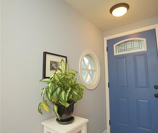 5th image of 398 Darwin Dr