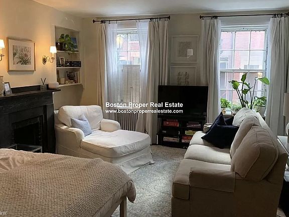 47 West Cedar St. #3 Boston - Beacon Hill Unit Photo 3