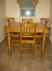 4th image of 905 E McHenry St #1