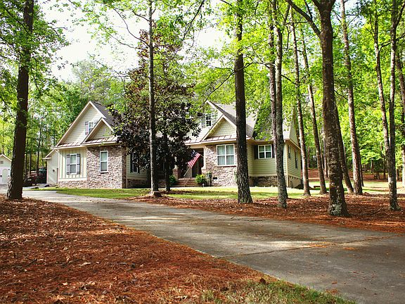 2nd image of 3612 Deerfield Road