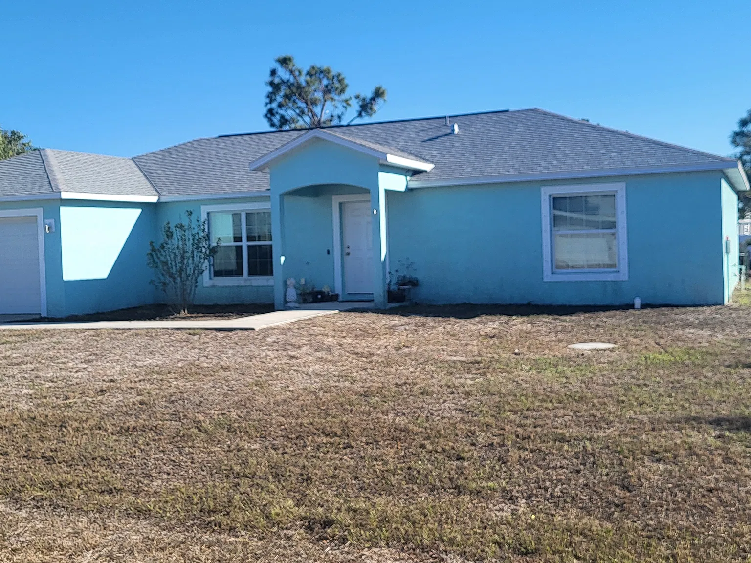 3 bed, 1612 sqft, $1,849 — Photo 2
