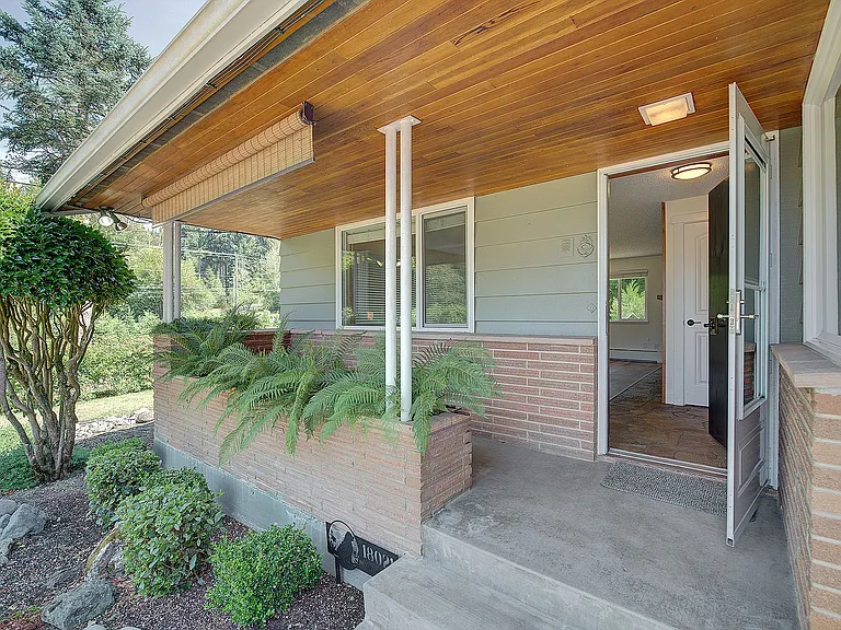 18021 Issaquah Hobart Rd SE — Photo 18