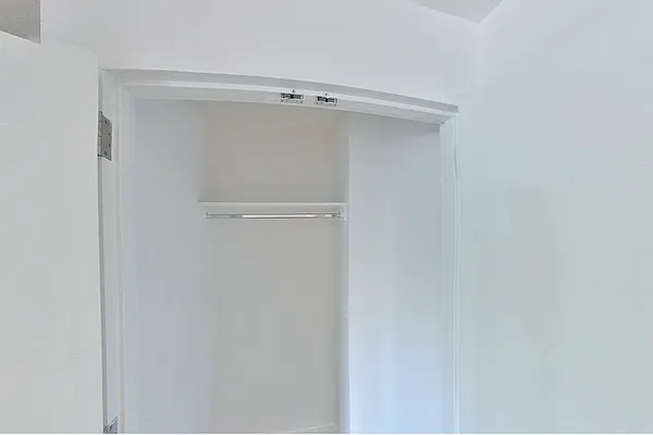 Rented by Stonehenge NYC LLC | media 5