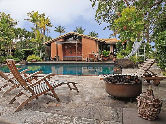 Fabulous pool + 2 homes
