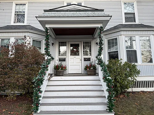 59 Fern St #B Photo 1