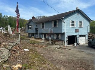 34 Peddler Hill Rd, Monroe, NY 10950