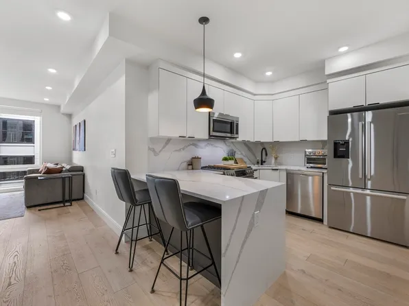 101 Condor St #301A, Boston, MA 02128
