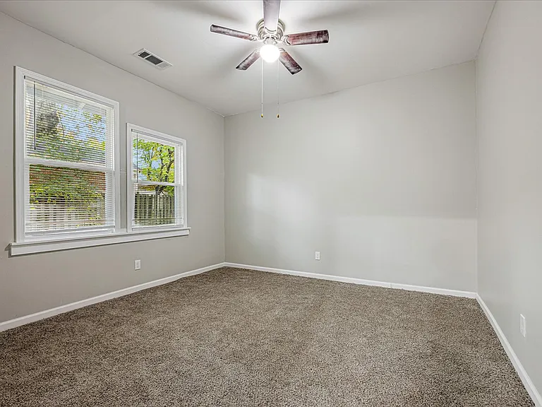 3587 Cowden Ave — Photo 12