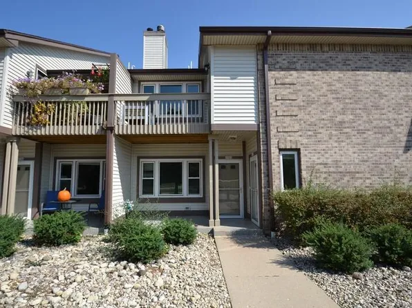3522 West Rawson AVENUE, Franklin, WI 53132