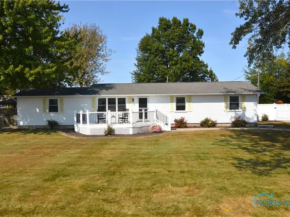 1390 Walbridge Rd, Millbury, OH 43447