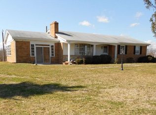 2443 Lively Hope Rd, Callao, VA 22435