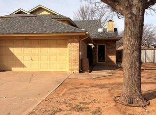 6926 Grover Ave, Lubbock, TX 79424