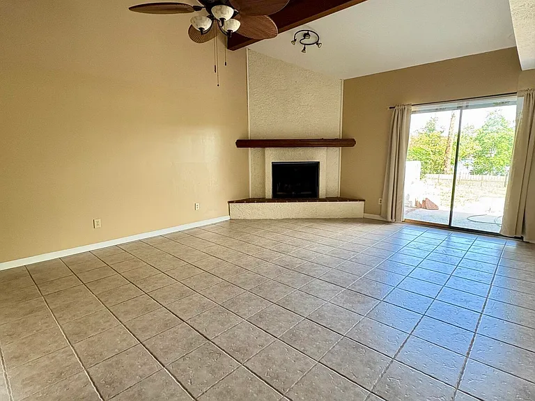 7513 Yellow Bluff Rd #2-B — Photo 4