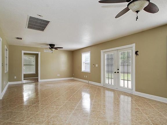4th image of 8125 Bright Meadow Dr