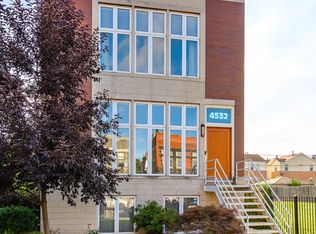 4532 S Oakenwald Ave, Chicago, IL 60653