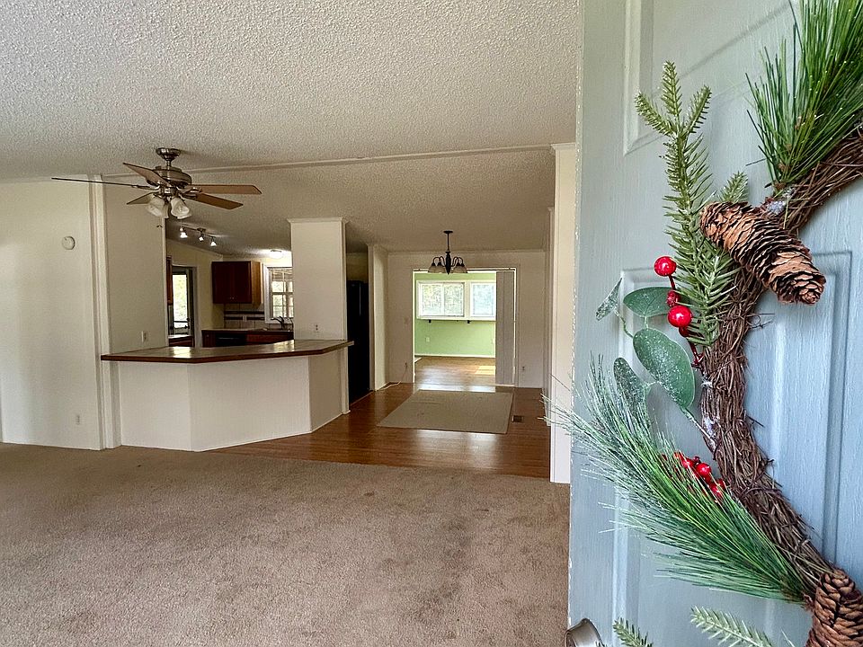 208 Clayton Drive
For Rent