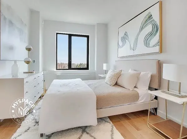 1825 Ocean Avenue image 1 of 9