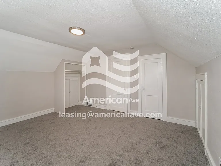 539130_013_wm_-_bedroom_12931631.jpg
