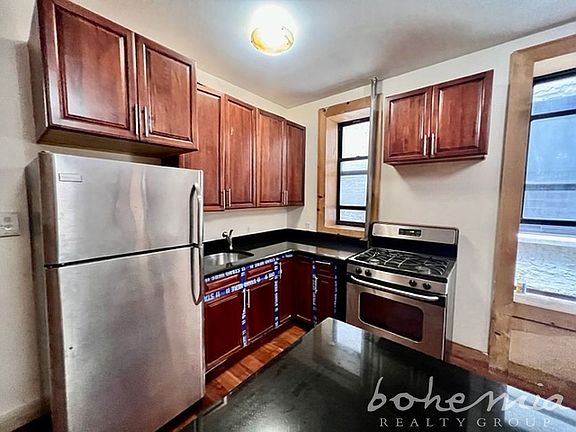 2nd image of 101 W 140th St #25