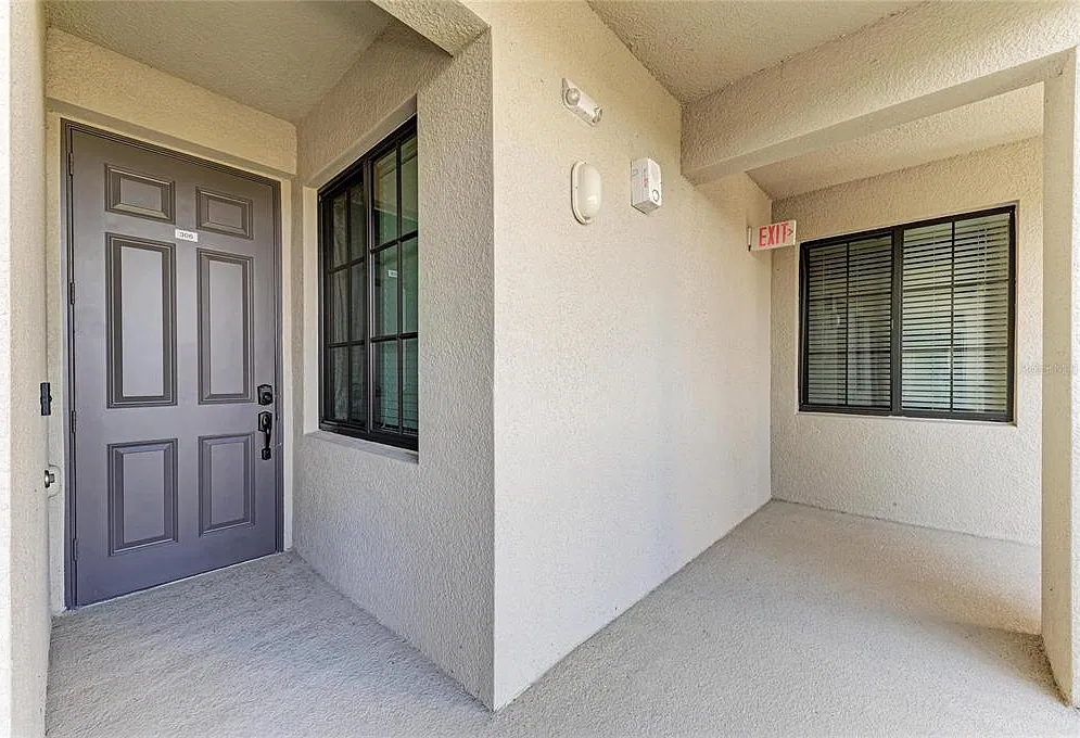 2 bed, 2.0 bath, 1142 sqft, $2,500 — Photo 4