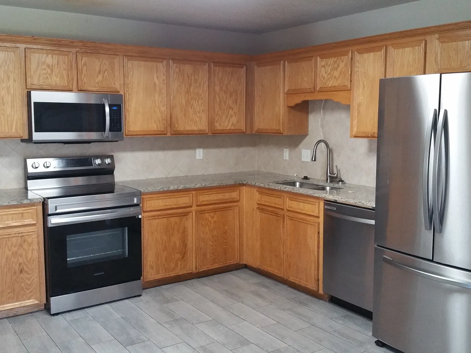 Acorn Creek 4604 - 1 — Photo 4