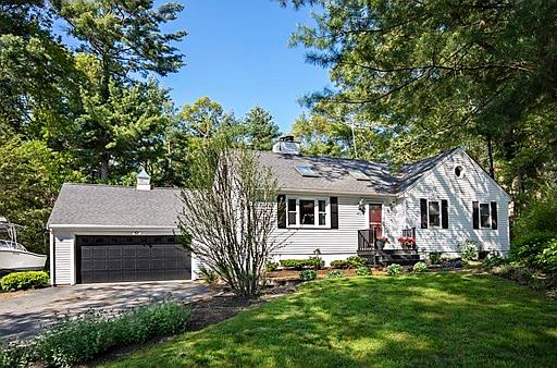 1st image of 40 Stoney Brook Cir