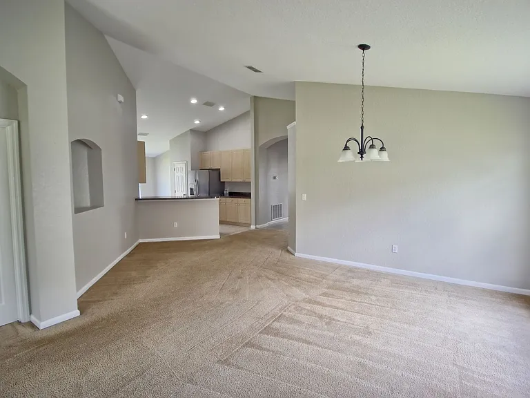2924 Conner Ln — Photo 4
