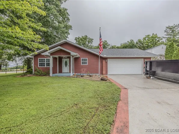 35 Watkins Dr, Camdenton, MO 65020