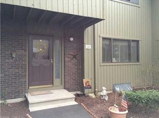 142 Shagbark Dr, Derby, CT 06418