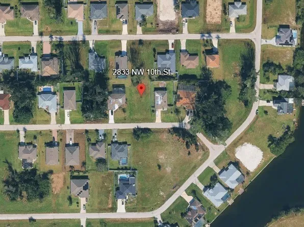 2833 NW 10th St, Cape Coral, FL 33993