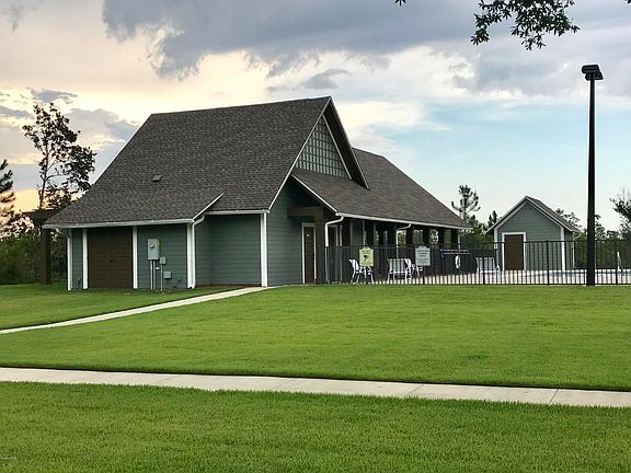 4th image of 9720 Summer Creek Dr