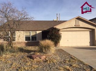 5915 Moon View Dr, Las Cruces, NM 88012