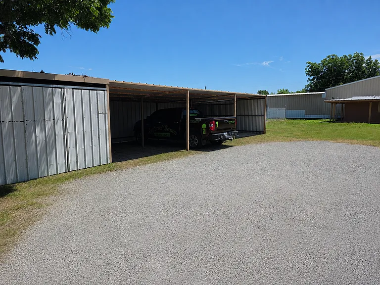 6612 Midway Rd — Photo 2