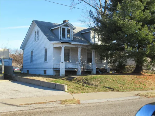 4521 N Belt W, Belleville, IL 62226