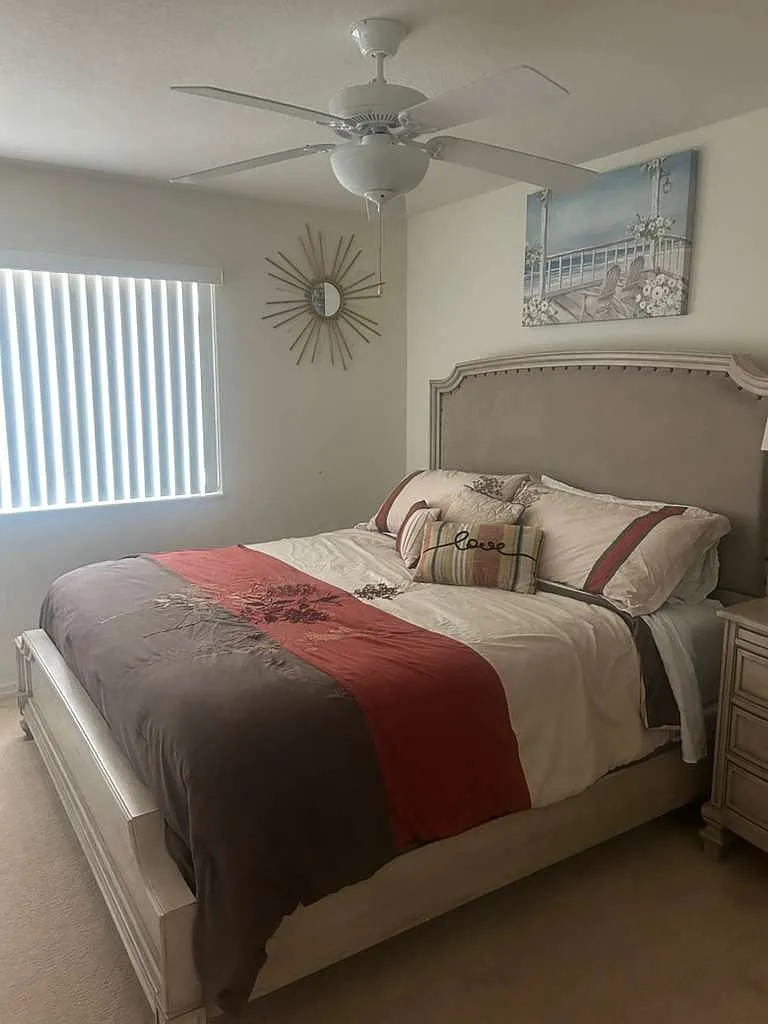 5 bed, $6,000 — Photo 2