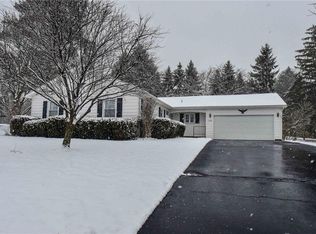 129 Hulburt Rd, Fairport, NY 14450