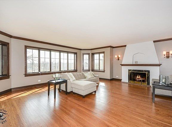 3rd image of 9132 S Longwood Dr