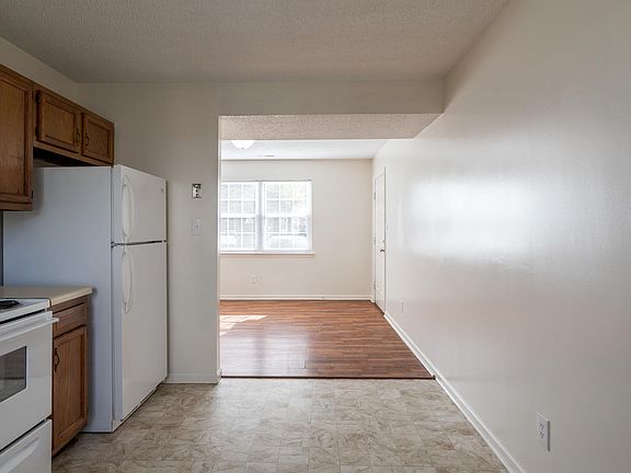 4th image of 2322 Indian Dr #16722531