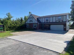 4064 McKinley Pkwy, Blasdell, NY 14219