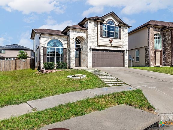 3rd image of 4906 Lions Gate Ln