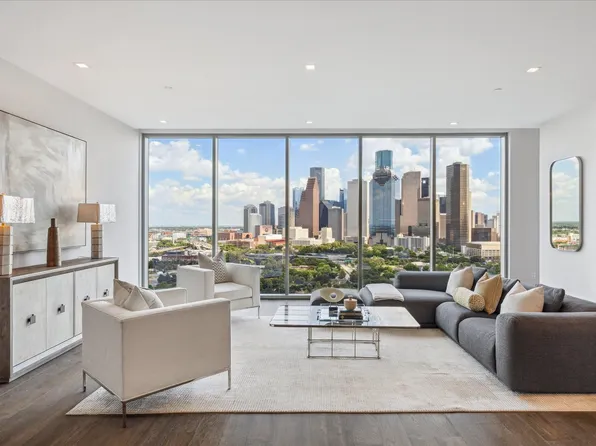 1711 Allen Pkwy #1805, Houston, TX 77019