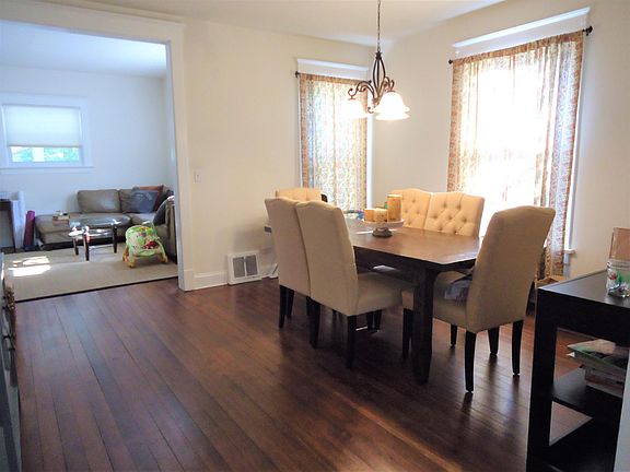 5th image of 240 Sheridan Ave APT 1