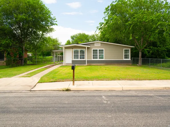 123 Knollwood Dr, San Antonio, TX 78227