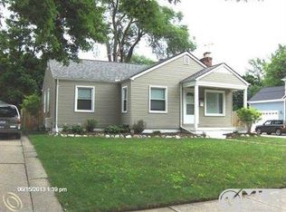 302 N Rembrandt Ave, Royal Oak, MI