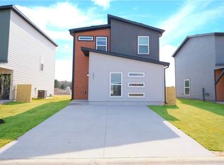 1031 Kentucky Ave, Bentonville, AR 72713